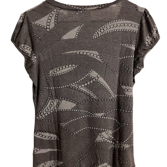 Gray Patterned Women's Top - Picture 3 of 6
